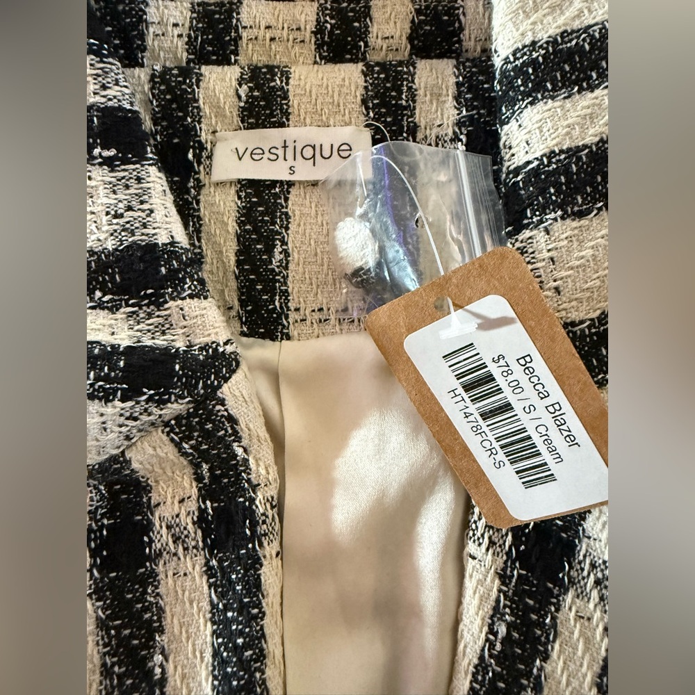 VESTIQUE BECCA BLAZER SIZE S - Picture 5 of 6